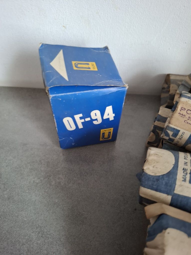 Zestaw 17 żarówek PRL: Polam Piła, Tyrolux, Unitra - Vintage Kolekcjon