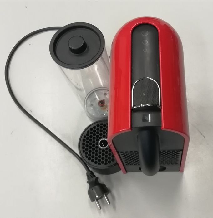 Máquina Café Nespresso Delonghi