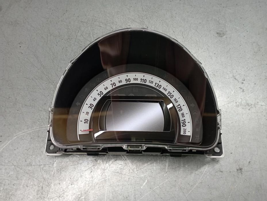 Quadrante / painel de instrumentos RENAULT Twingo III (BCM_)