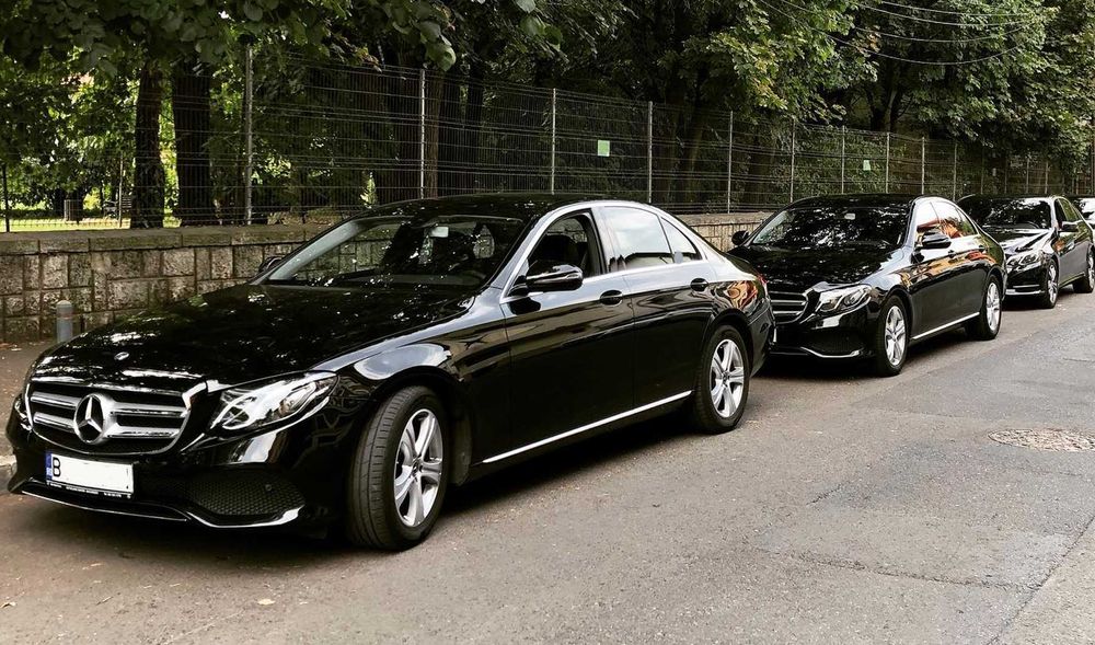 100+ Авто. Оренда авто на весілля у Львові. Весільний кортеж Львів