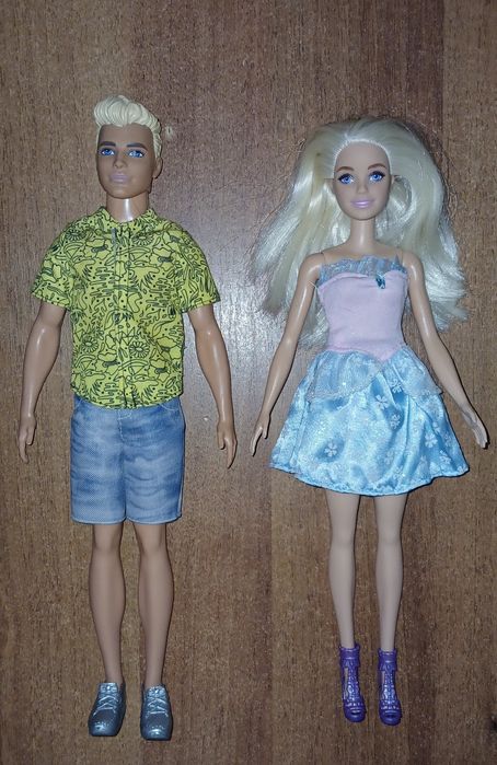 Ціна за всіх сім'я Барбі кен малюк ляльки