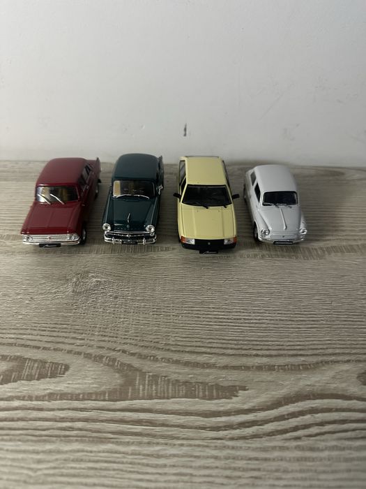 Колекційні моделі Deagostini 1.43