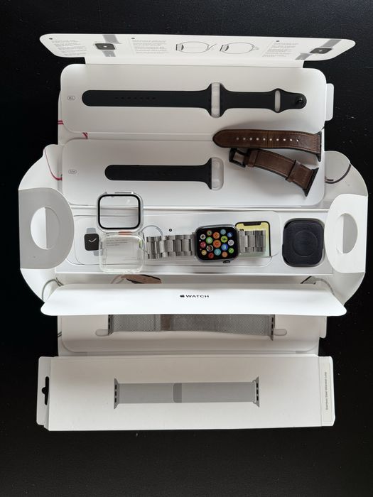 Apple watch 5 de 44mm em bom estado