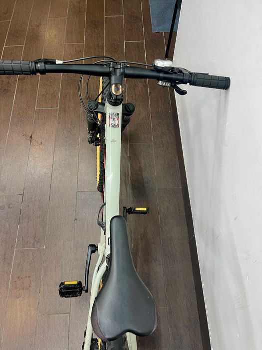 Bicicleta SWIFT GROM 24 - Como Nova!