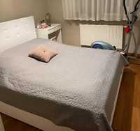 Łóżko z pojemnikiem 160x200cm IKEA GVARV białe