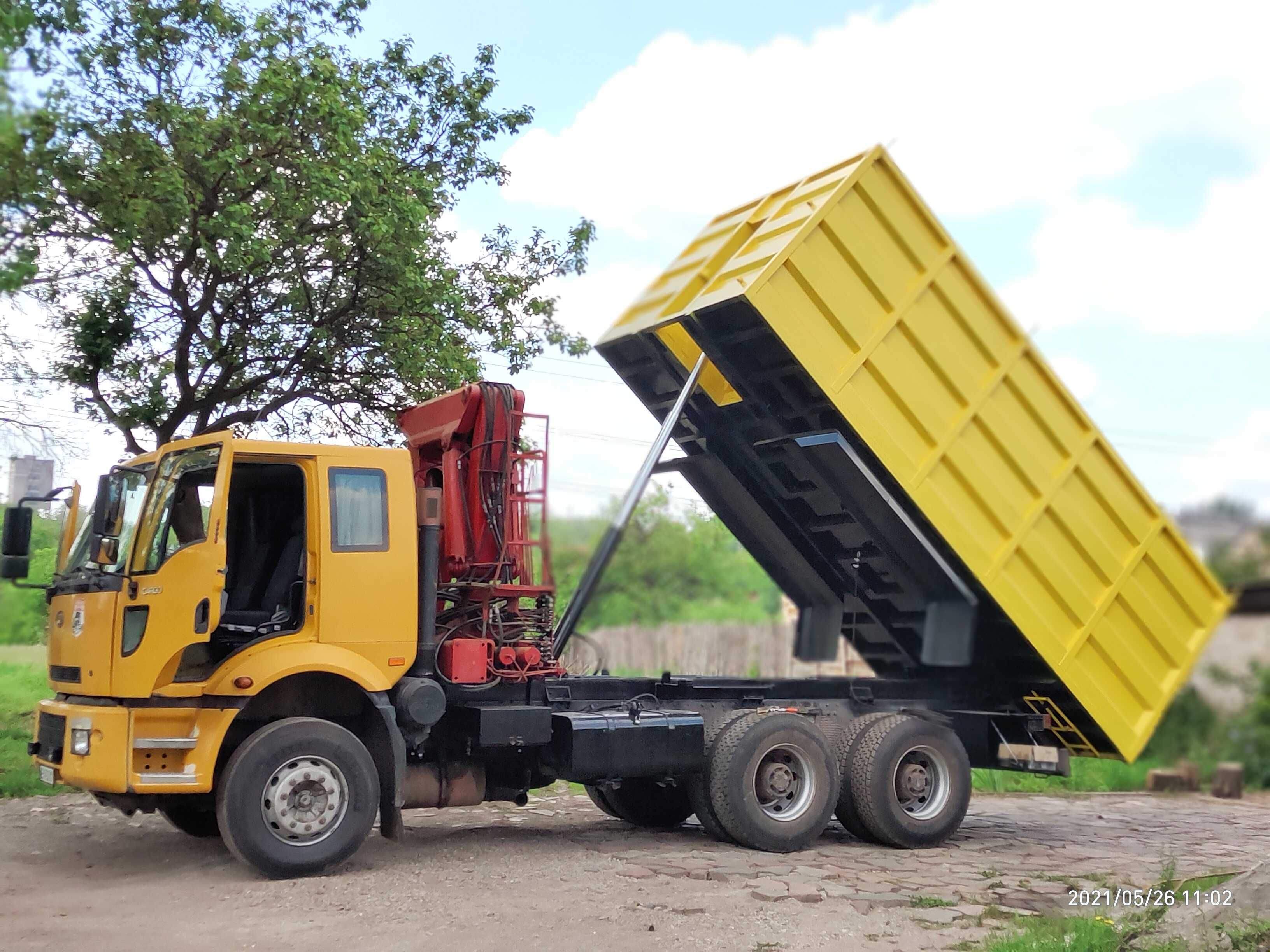 Маніпулятор - самоскид 20т, 30м3 с грейферним ковшом в м. Кривий Ріг