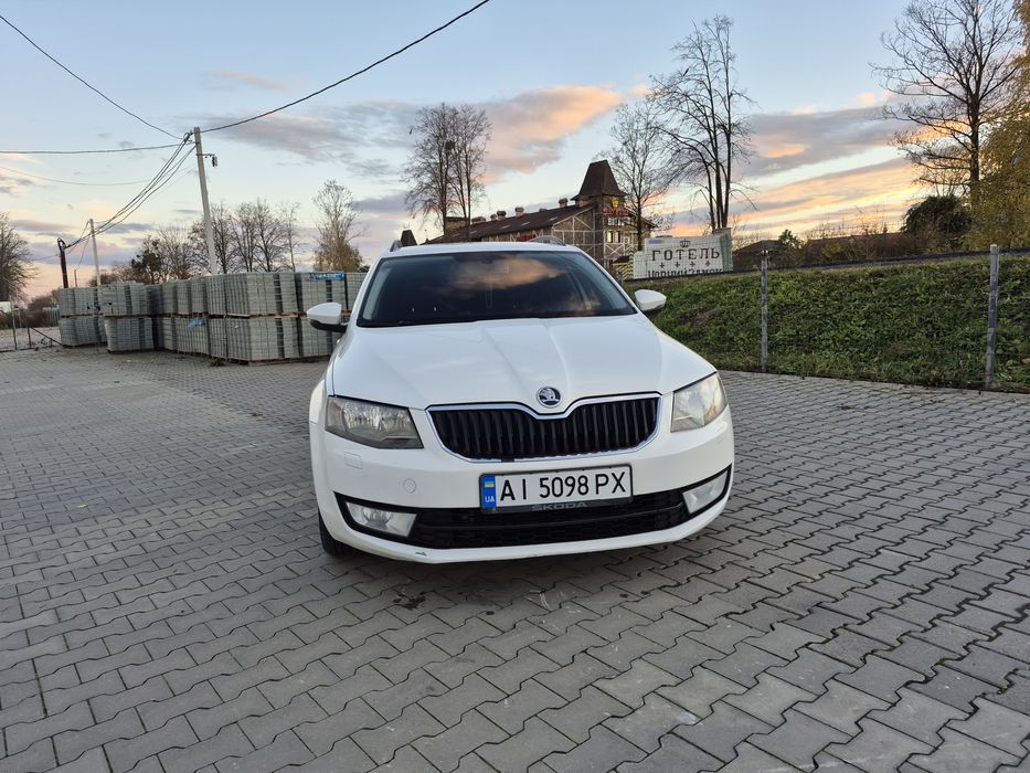 Продам Шкодку Октавія