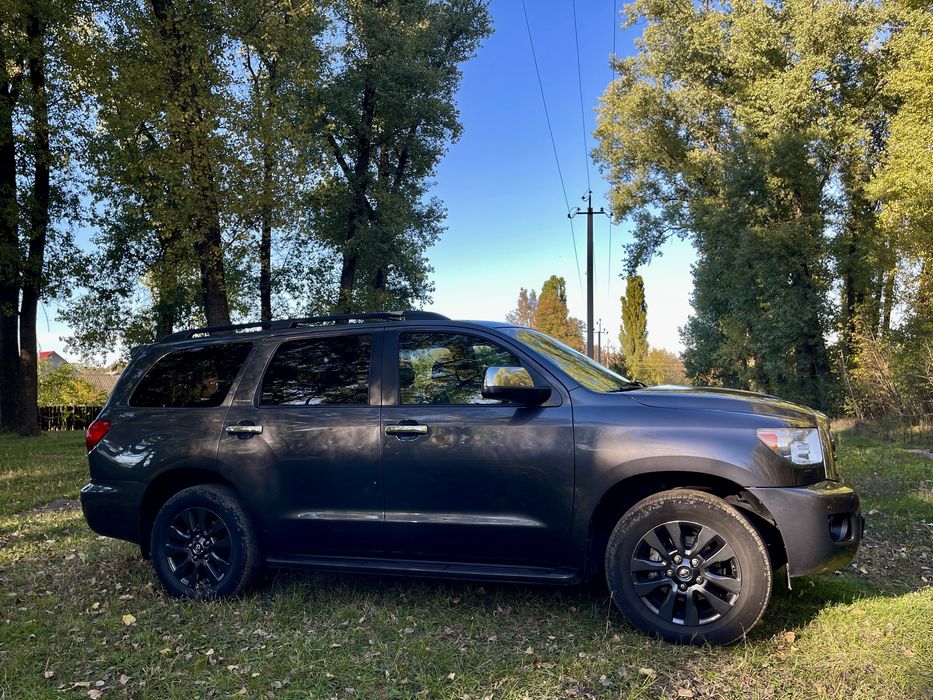 Toyota Sequoia Platinum