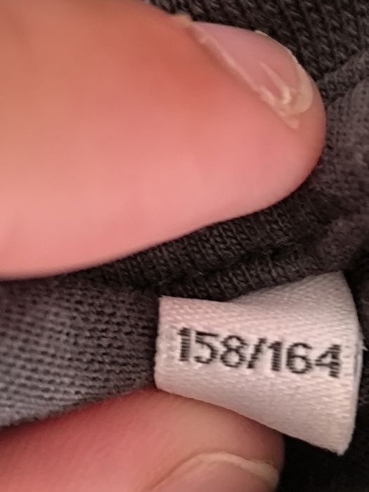 Diversas Camisolas rapaz 3 euros cada. Idade entre 12 a 14 anos