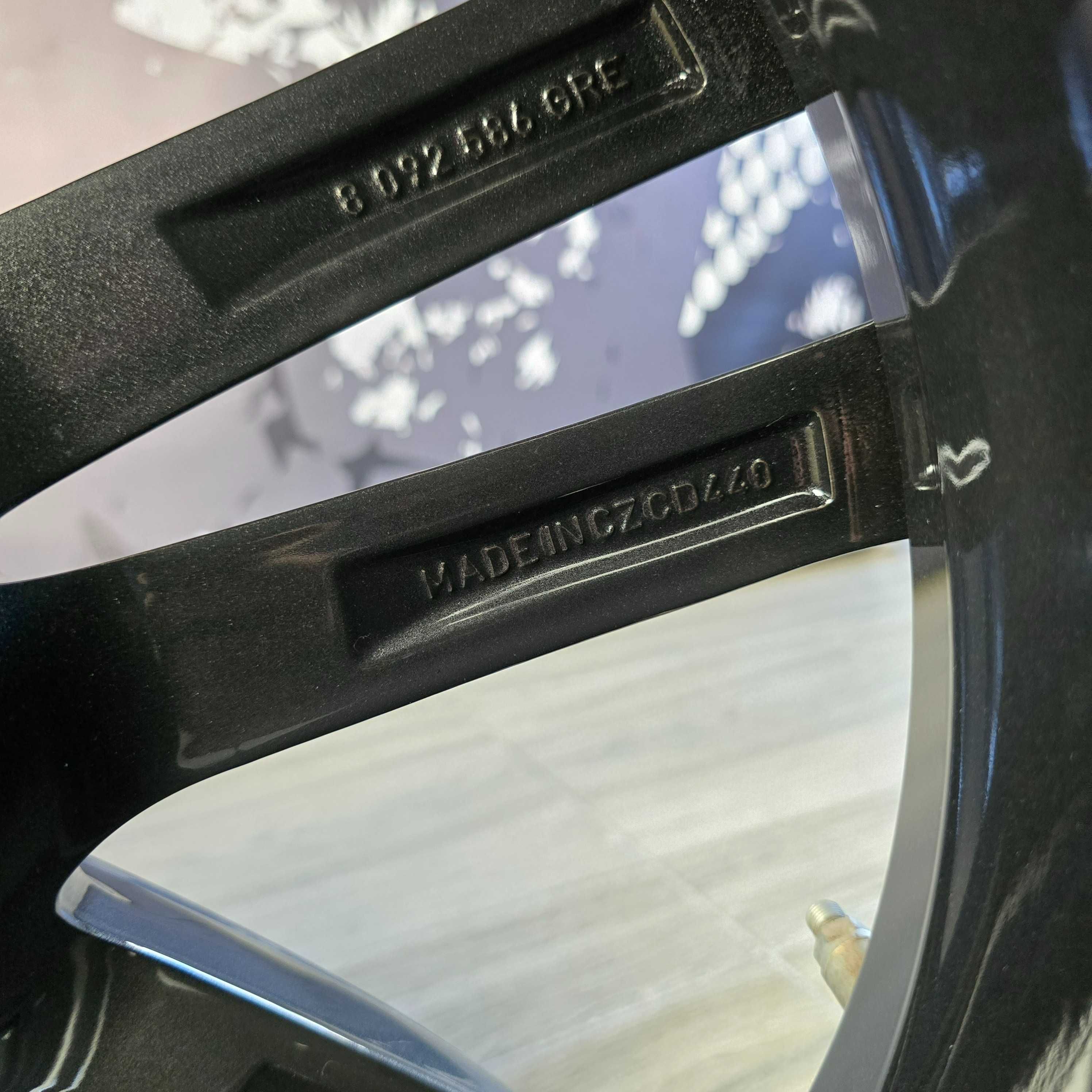 19" оригінальні різноширокі диски BMW 6 G32 7 G11 G12 5 G30 647M Style