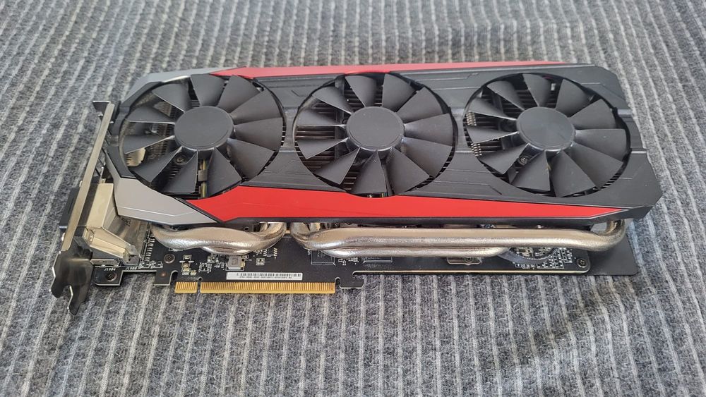 Karta graficzna AMD Radeon R9 Strix 8GB V-Ramu.