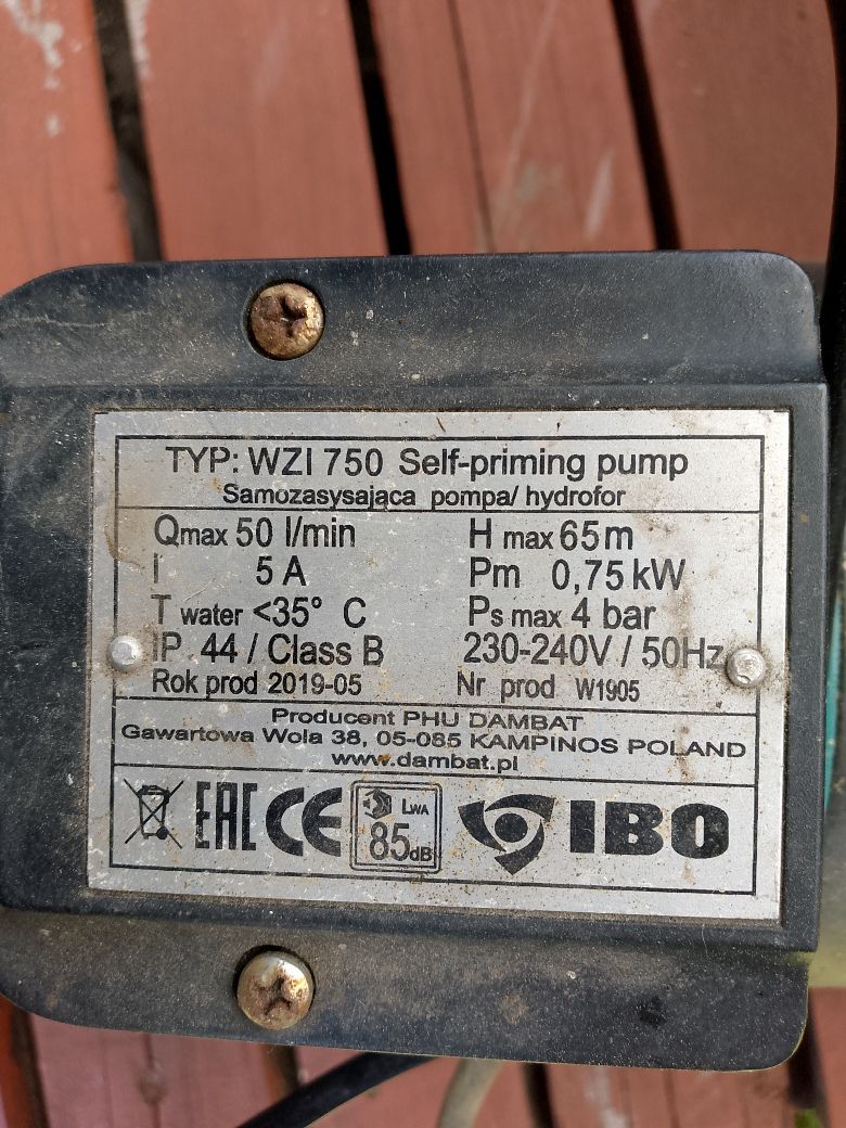 Samozasysająca pompa /hydrofor