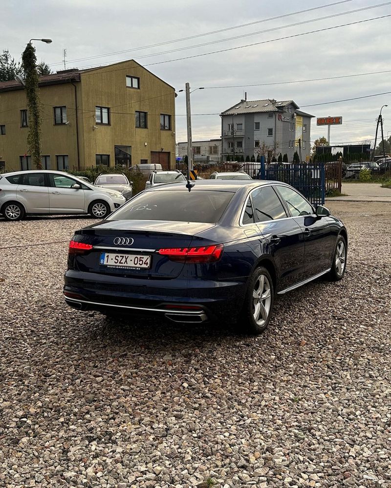Audi - A4 - 2019 года