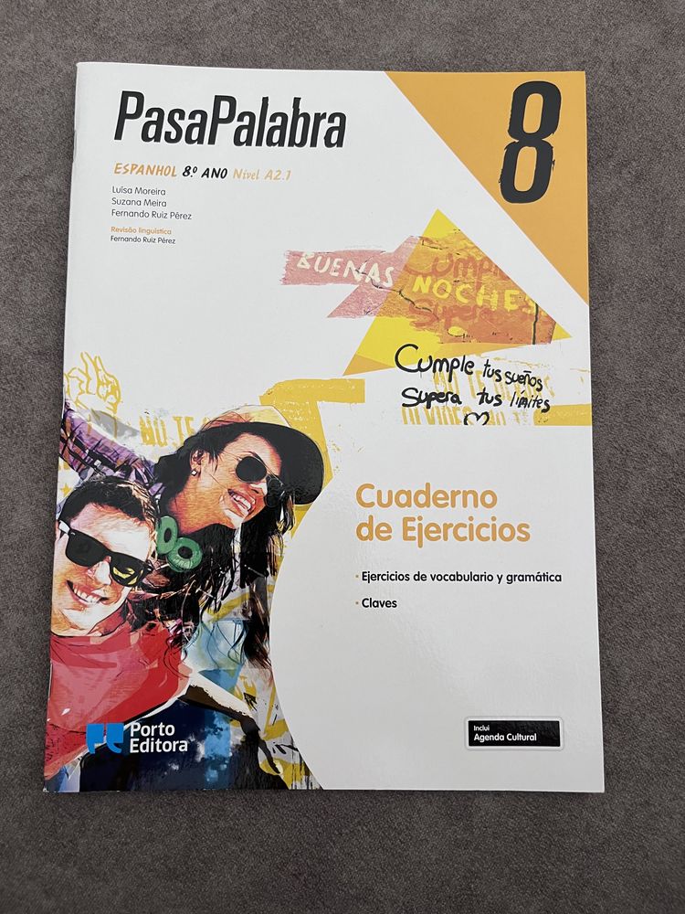 Caderno de atividades com agenda cultural de espanhol 8ano