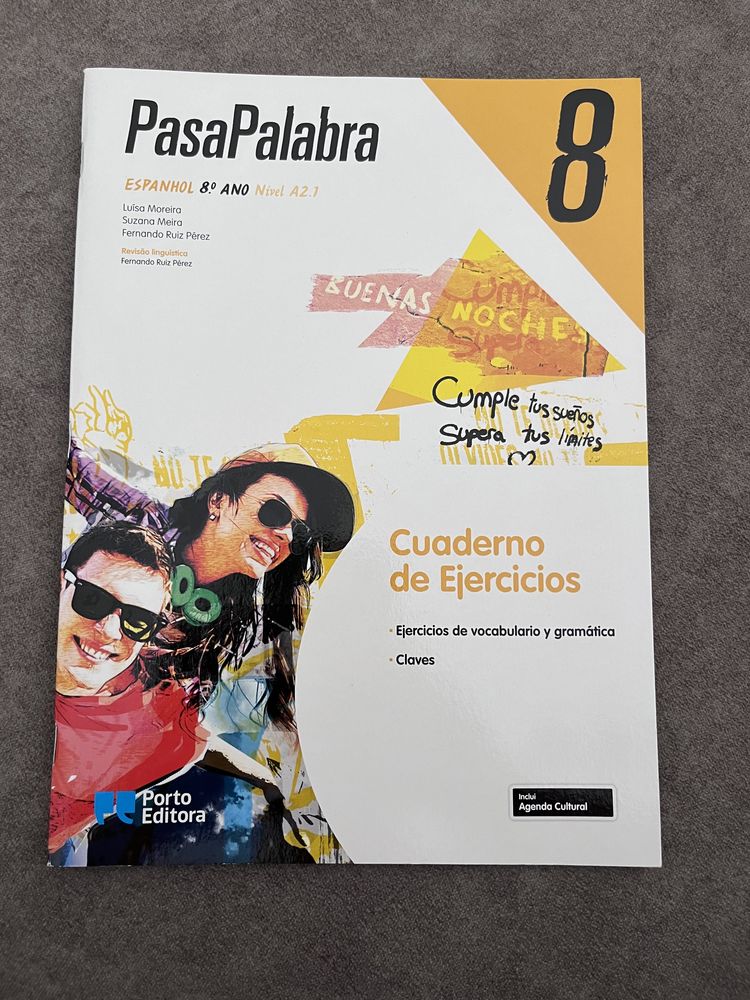 Caderno de atividades com agenda cultural de espanhol 8ano