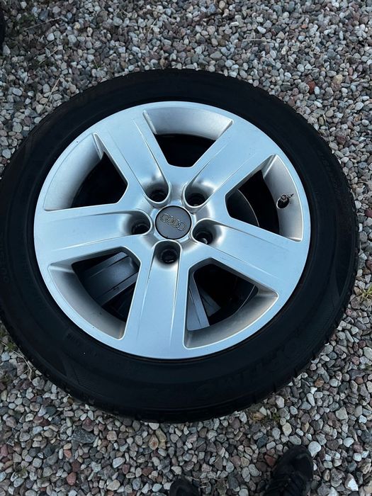 Koła Oryginalne Alufelgi Audi 5x112 16’ opony wielosezonowe 205/55/16 Audi Vw Seat Skoda