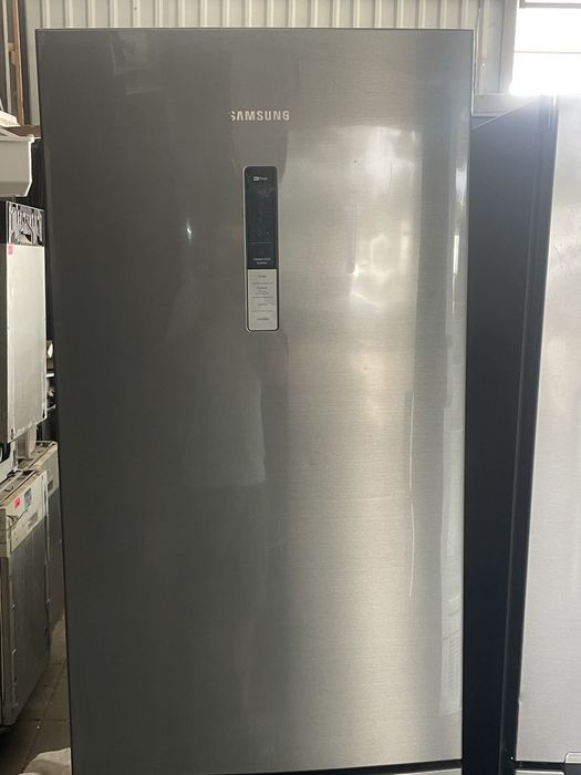 Холодильник Samsung No Frost