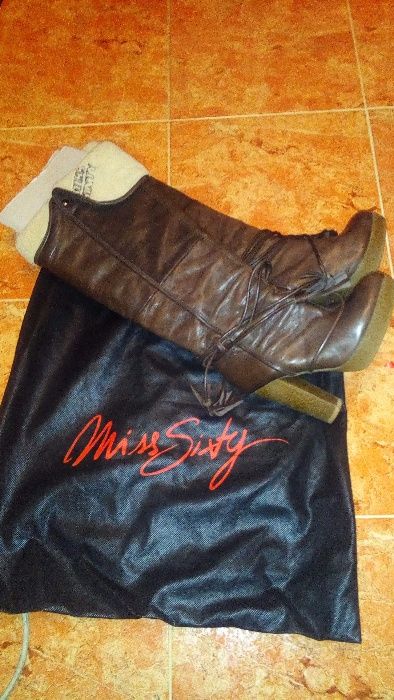 Botas semi novas miss sixty 38 castanhas