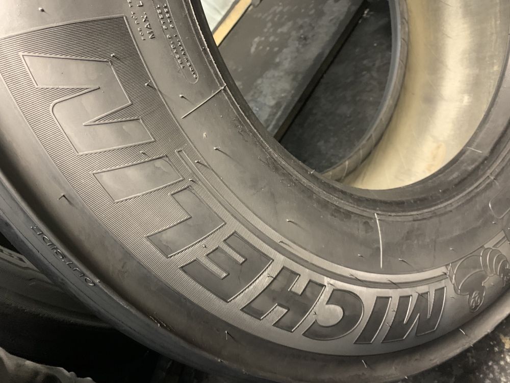 шина вантажна б/в 385/65R22,5 Michelin XFN2 (2 шт.)