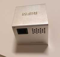 Rif6 Cube Projetor LED, 50 lumen, microSD, MHL, HDMI, 854 x 480