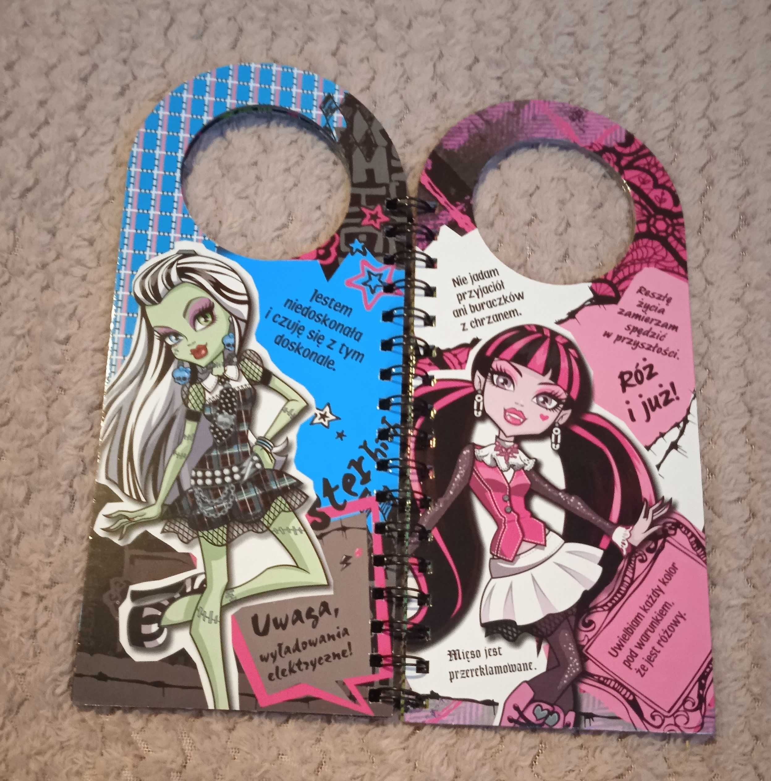 Monster High duże zawieszki na klamkę na drzwi 14 haseł