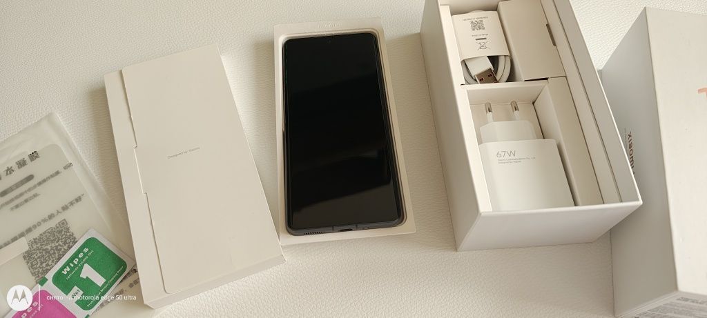 Xiaomi 12   8/128