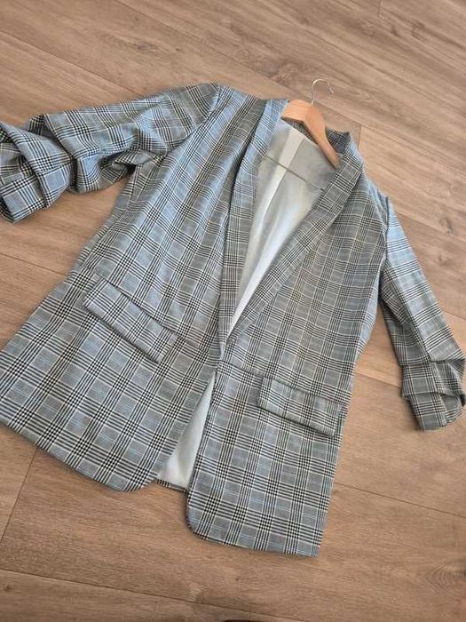 Marynarka damska z podwijanymi rękawami w kratę XL 42
