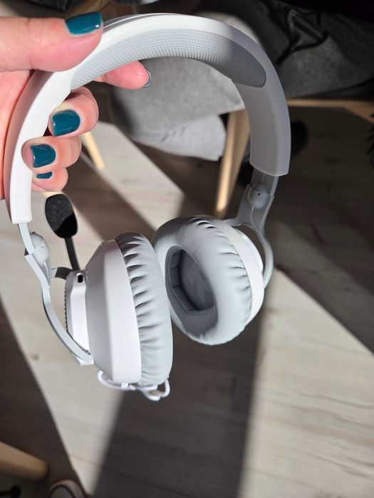 Phones JBL Quantum 100P