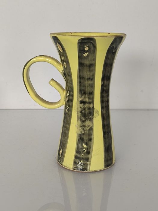 Dzbanek sygnowany New Look czasy PRL DDR ?