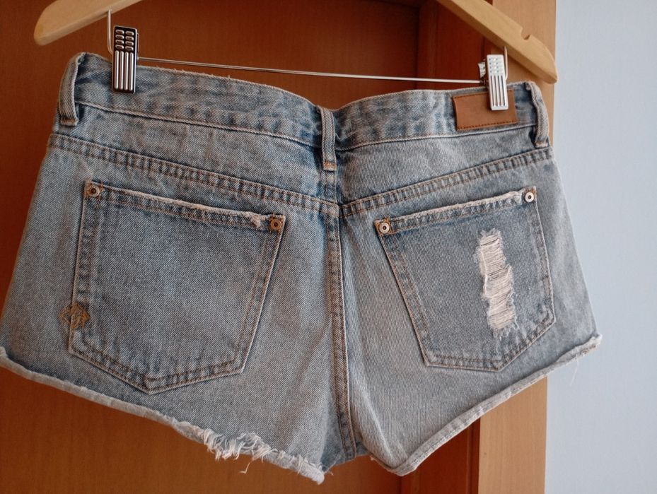 Calções Pull & Bear