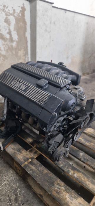 Motor bmw  2.0i 6 cilindros