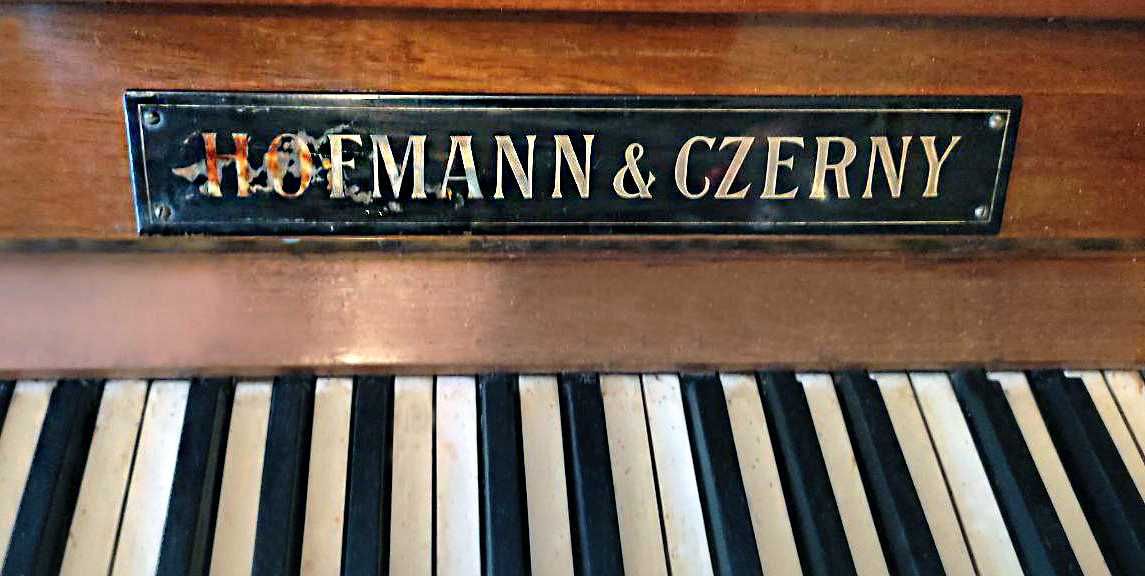 Піаніно Hoffman & Czerny