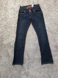Spodnie jeansy dżinsy Levis rozmiar M