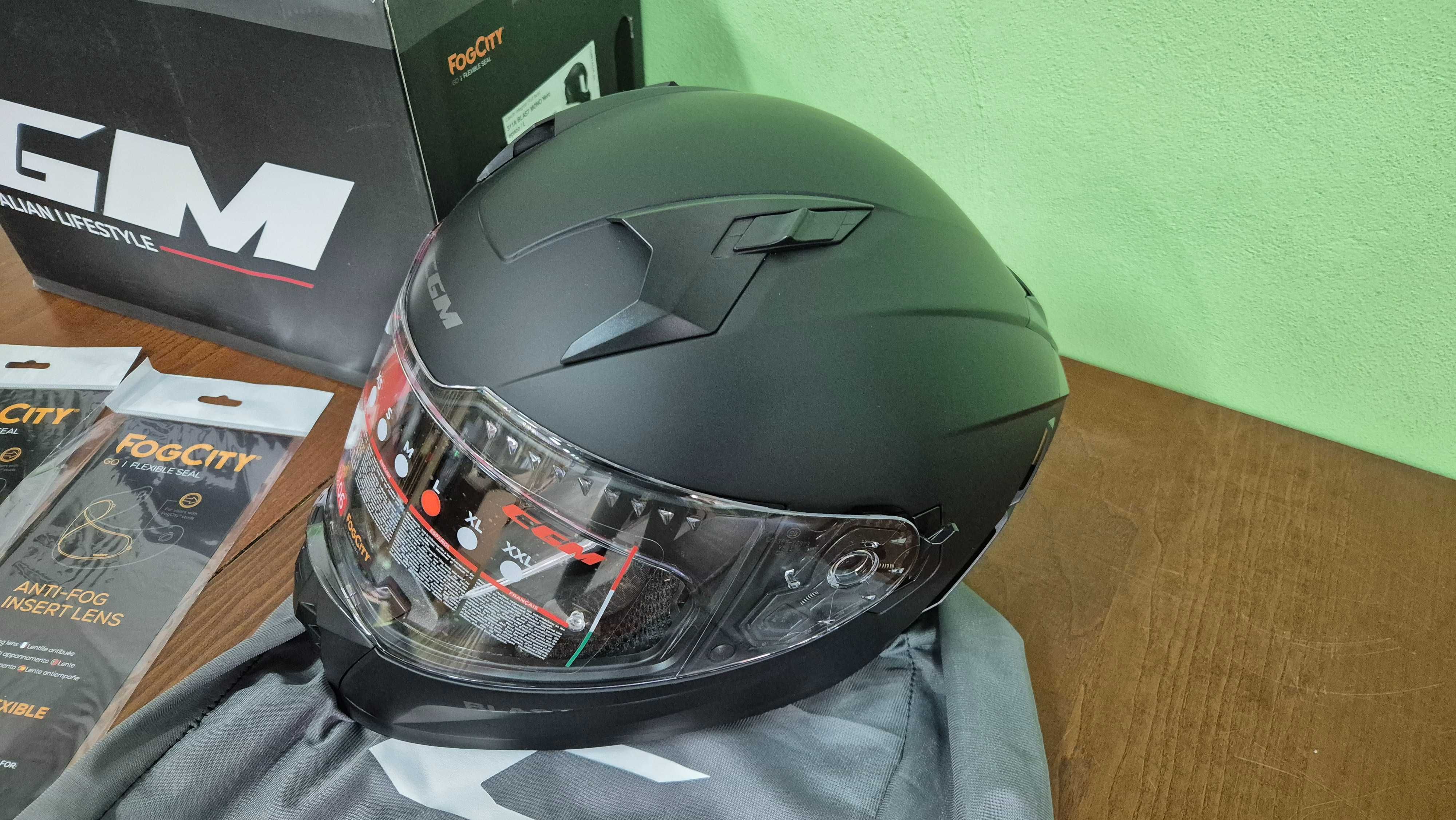 Kask motocyklowy z pełną twarzą CGM 311A Blast Mono roz. L
