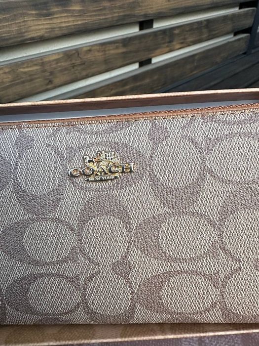 Гаманці кошельки коач Coach