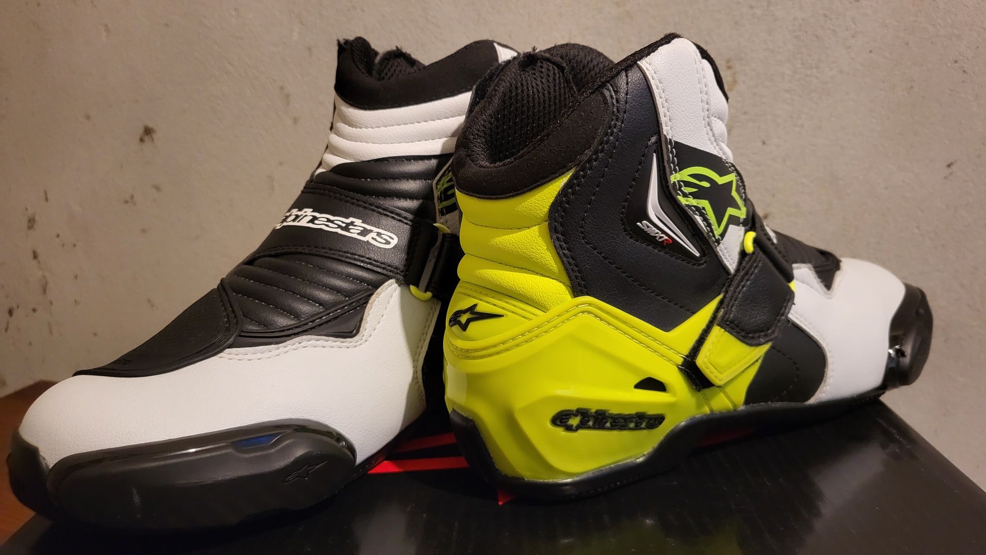 Alpinestars SMX-1 R
