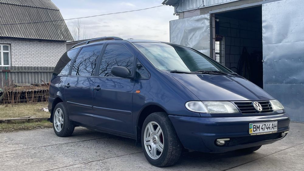 Volkswagen Sharan 1998 1.9 TDI
