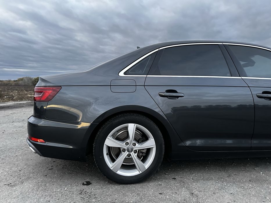 Продаж аudi a4 b9 2019