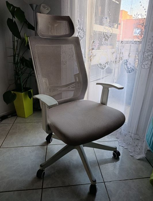 Sprzedam krzesło obrotowe