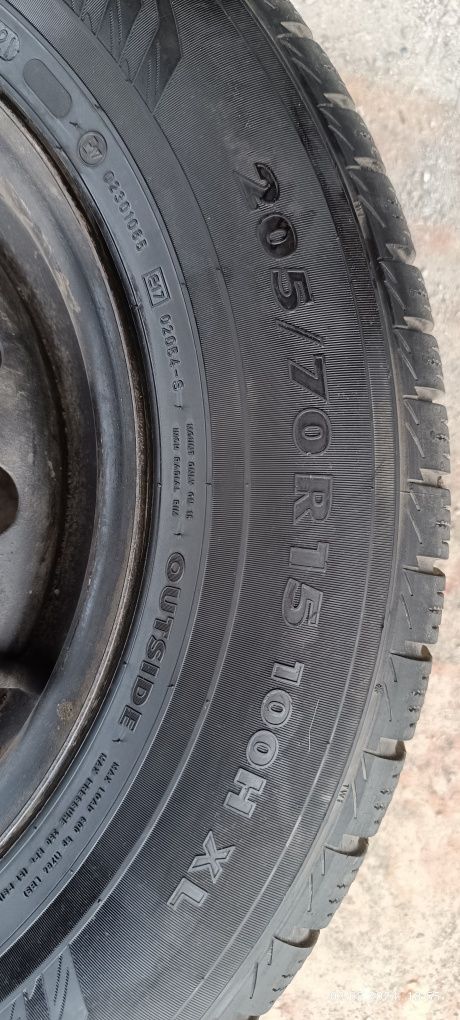 Продам зимове колесо Nokian WR