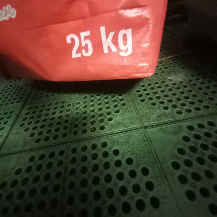Saco de lenha em quadrados 25kg
