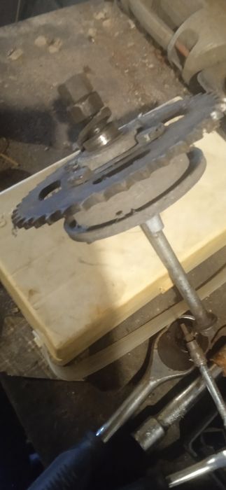 Задня звезда с оськой на Альфа дельта