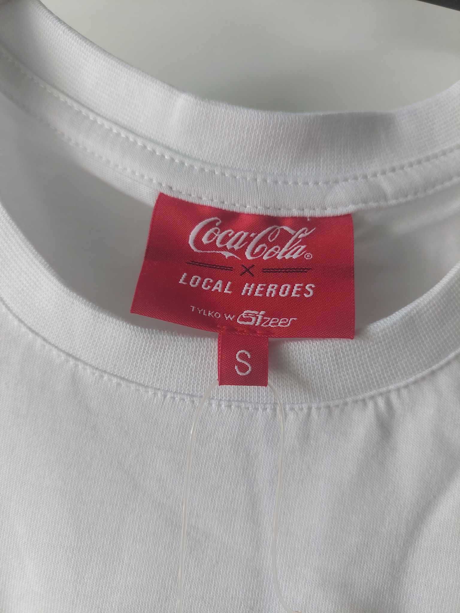 Koszulka Coca-Cola x Local Heroes - unikalna kolaboracja, rozmiar S
