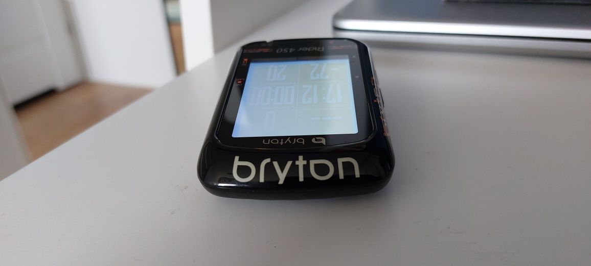 Nawigacja / licznik na rower Bryton Rider 450 z GPS i gpx