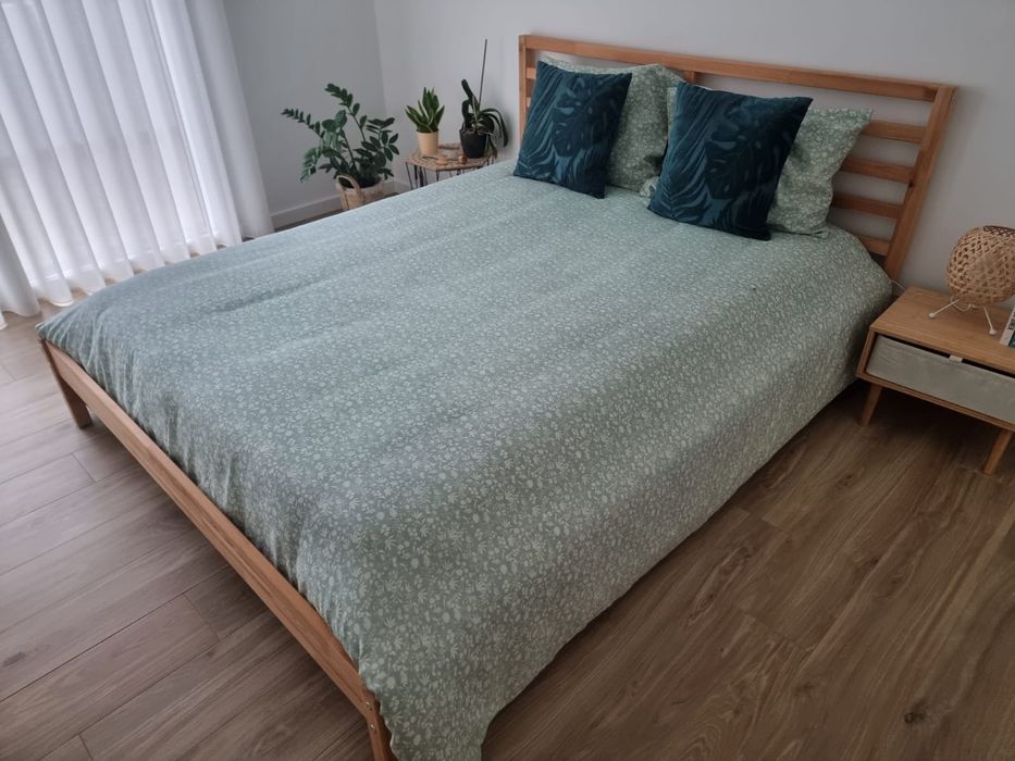 Cama + Colchão (conjunto excelente estado)