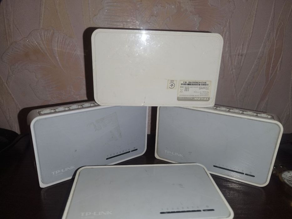 Продам TP-LINK TL SF1008D