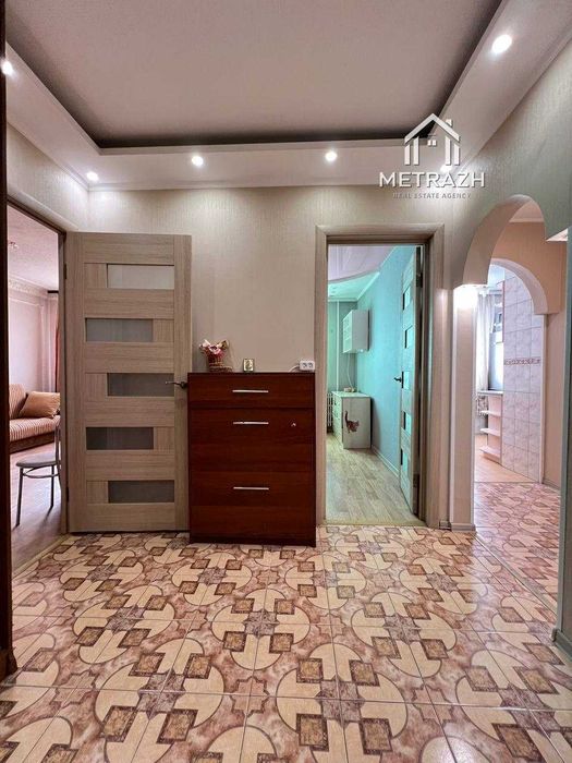 Продается 2- х комнатная квартира 6/9, Алексеевка Ахсарова 3 (88663)