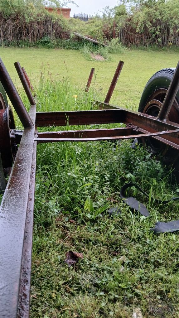 Dwuteownik stal materiał na wóz lub przyczepę