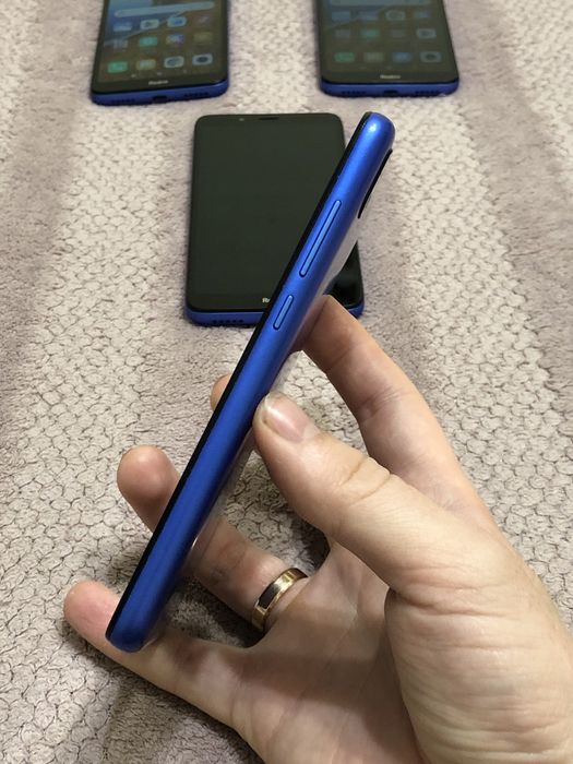 Бюджетний Телефончик Xiaomi Redmi 7A 2/16gb