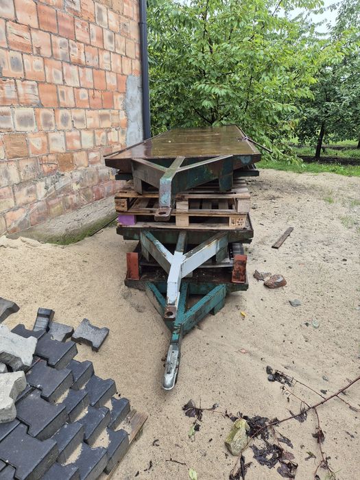 Wózki na 3 skrzynie